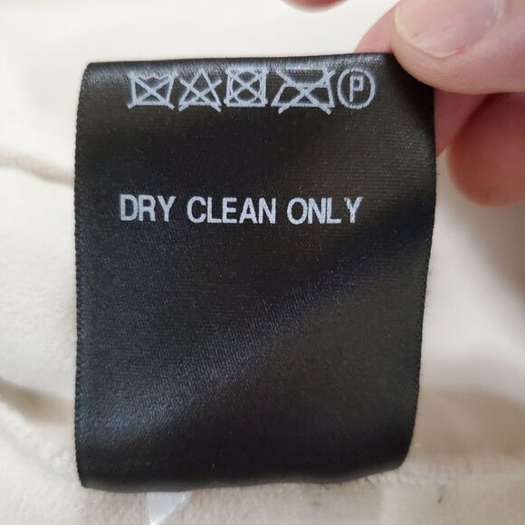 Love Token BENTLEY FAUX FUR TIE WRAP JACKET - Picture 16 of 16